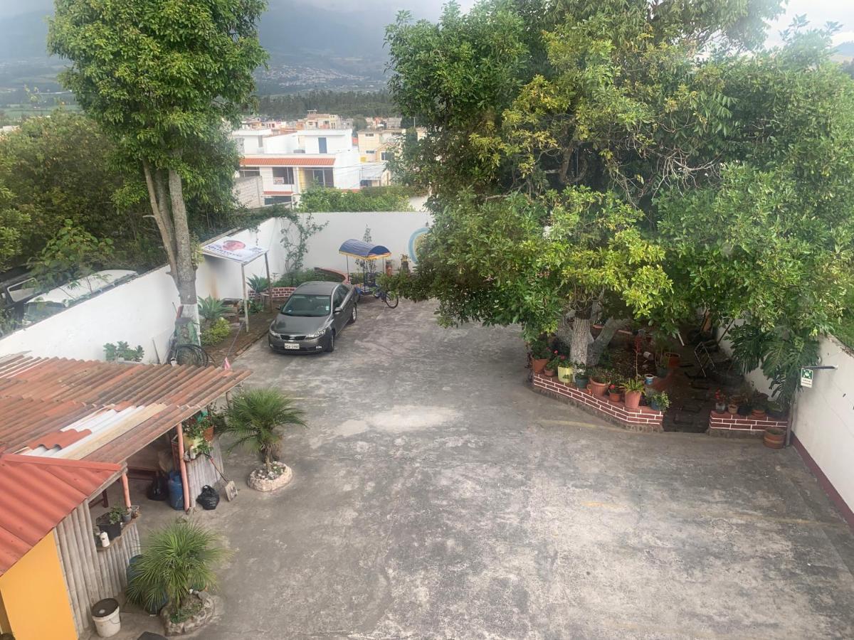 Hostal Jora Continental Cotacachi Exteriér fotografie